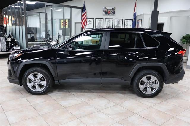 Photo of 2024 Midnight Black Metallic Toyota RAV4
