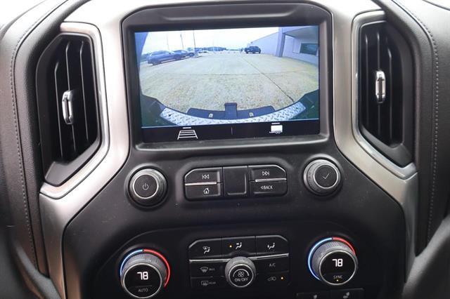 Photo of 2022 White Chevrolet Silverado 3500