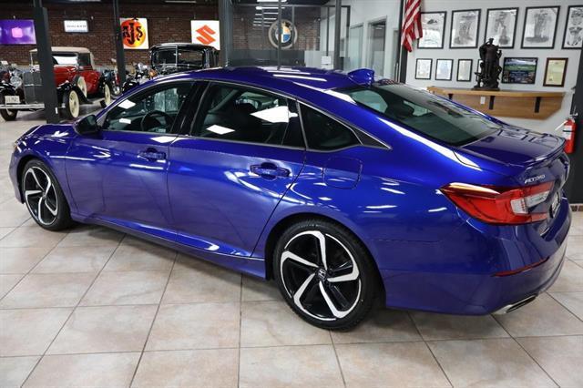 Photo of 2019 Still Night Pearl Honda Accord