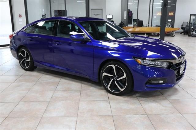 Photo of 2019 Still Night Pearl Honda Accord
