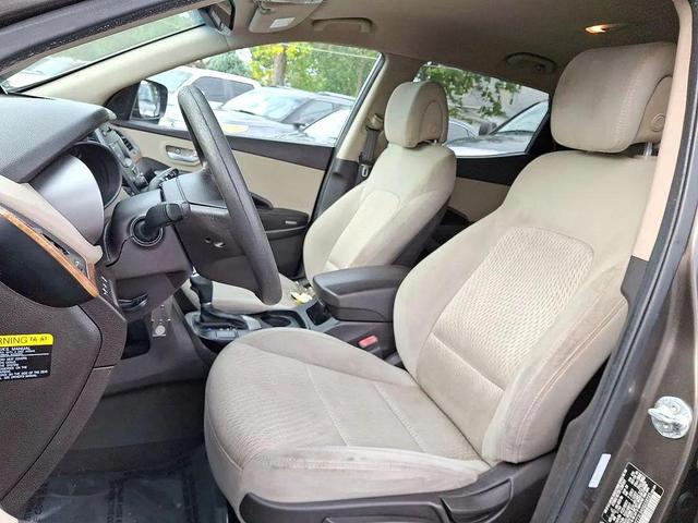 Photo of 2013 Bronze Mist Metallic Hyundai SANTA FE