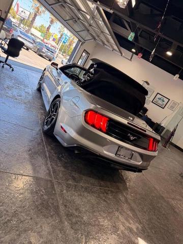 Photo of 2020 Magnetic Ford Mustang