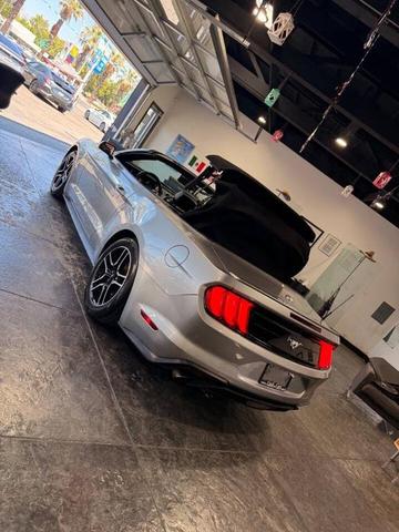 Photo of 2020 Magnetic Ford Mustang