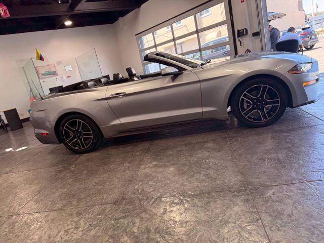 Photo of 2020 Magnetic Ford Mustang