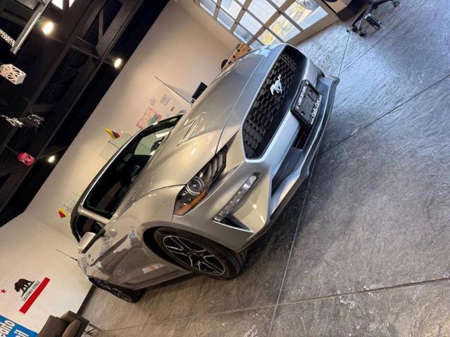 Photo of 2020 Magnetic Ford Mustang