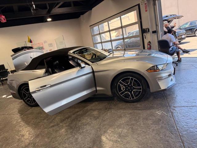 Photo of 2020 Magnetic Ford Mustang
