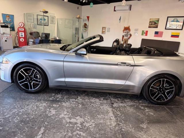 Photo of 2020 Magnetic Ford Mustang