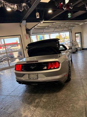 Photo of 2020 Magnetic Ford Mustang