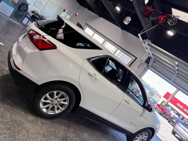 Photo of 2020 Summit White Chevrolet Equinox