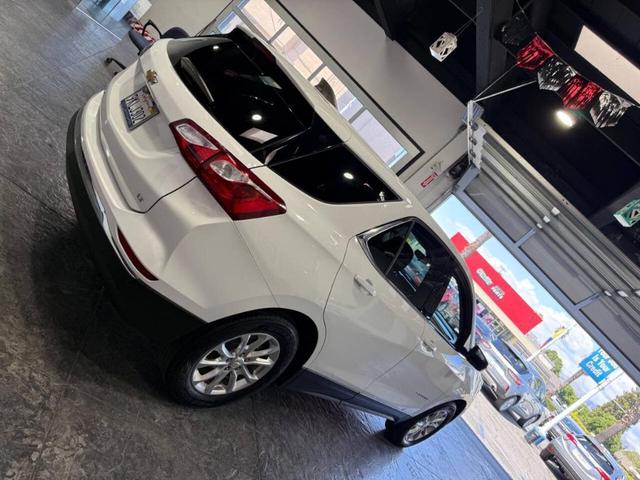Photo of 2020 Summit White Chevrolet Equinox