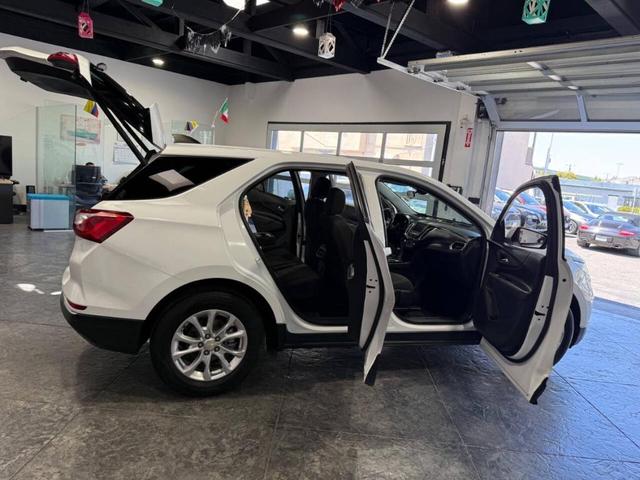 Photo of 2020 Summit White Chevrolet Equinox