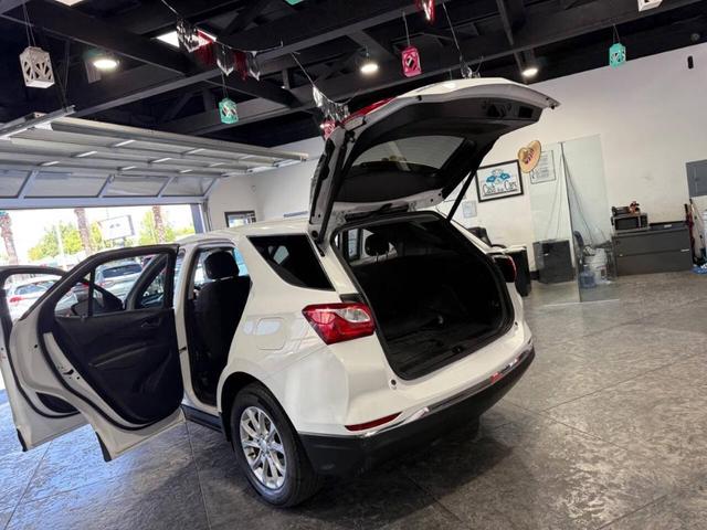Photo of 2020 Summit White Chevrolet Equinox
