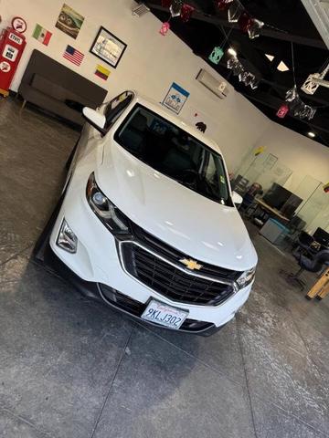 Photo of 2020 Summit White Chevrolet Equinox