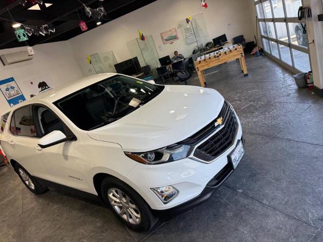 Photo of 2020 Summit White Chevrolet Equinox