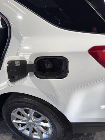 Photo of 2020 Summit White Chevrolet Equinox