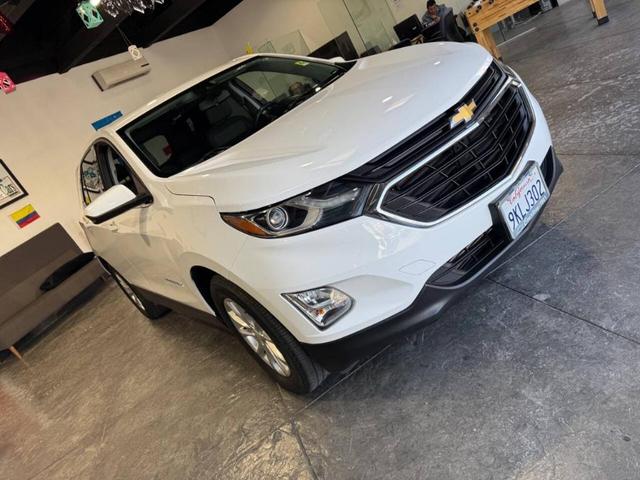 Photo of 2020 Summit White Chevrolet Equinox