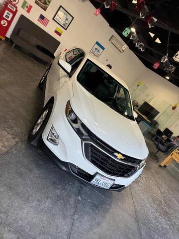 Photo of 2020 Summit White Chevrolet Equinox