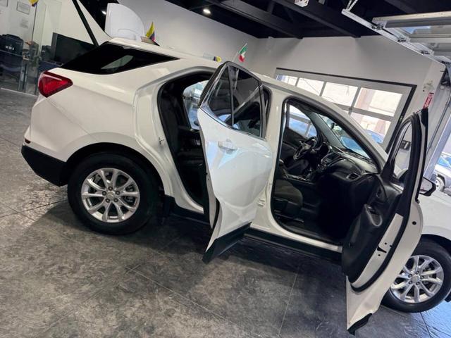 Photo of 2020 Summit White Chevrolet Equinox