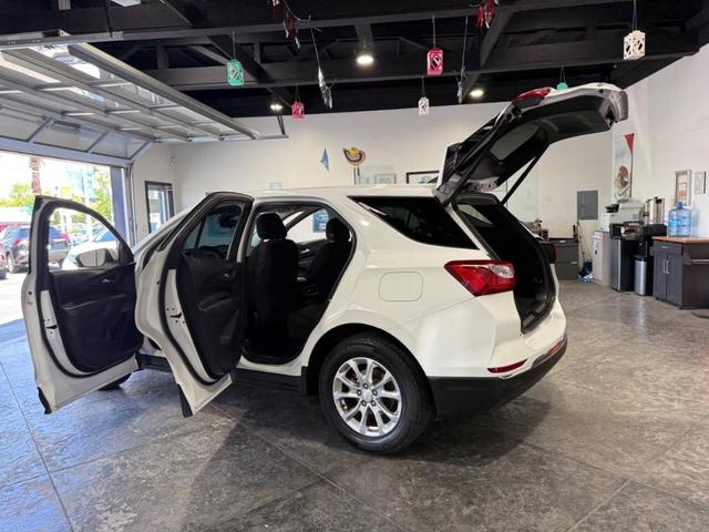 Photo of 2020 Summit White Chevrolet Equinox