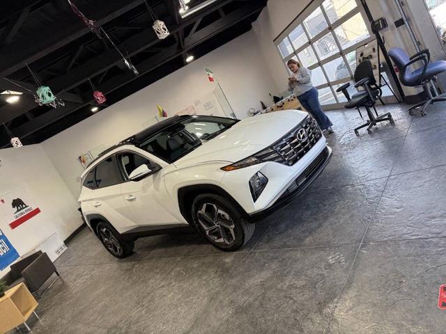 Photo of 2023 Serenity White Pearl Hyundai TUCSON Hybrid