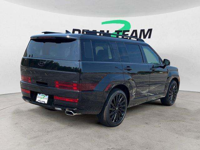 Photo of 2025 Phantom Black Hyundai SANTA FE