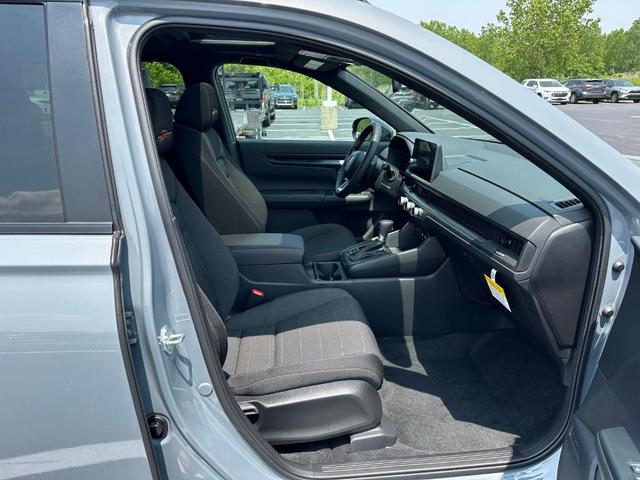 Photo of 2026 Urban Gray Pearl Honda CR-V Hybrid