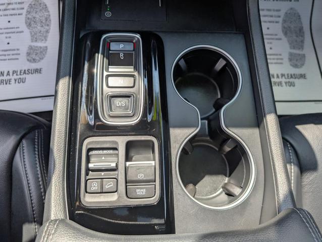 Photo of 2024 Black Honda Pilot