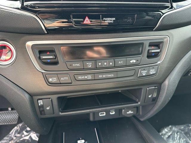 Photo of 2025 Modern Steel Metallic Honda Ridgeline
