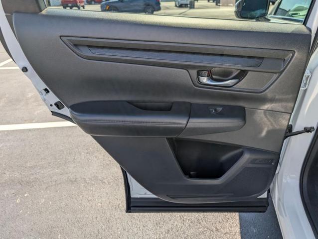 Photo of 2023 White Honda CR-V