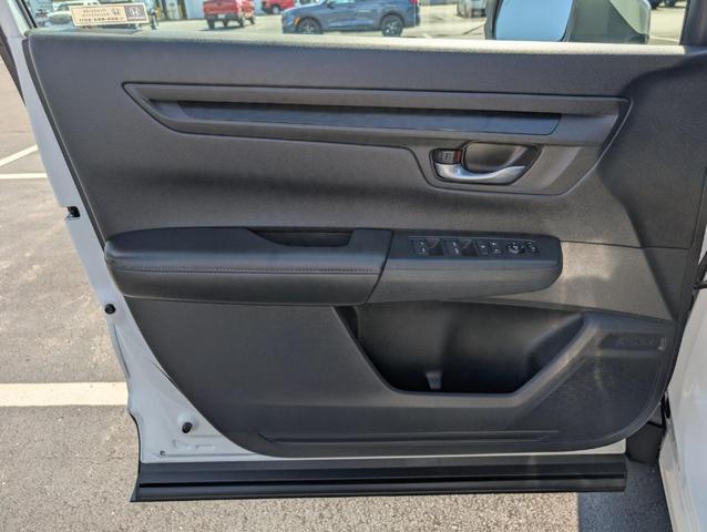 Photo of 2023 White Honda CR-V