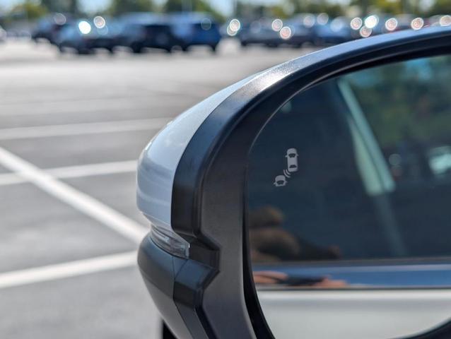 Photo of 2023 White Honda CR-V