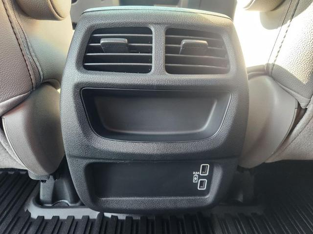 Photo of 2023 Silver Honda Passport