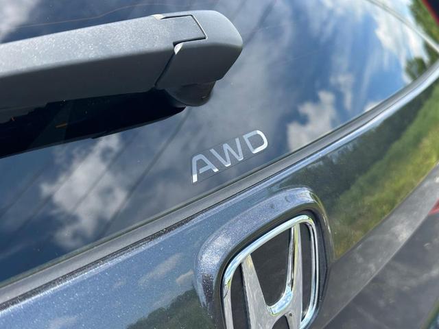 Photo of 2024 Gray Honda CR-V Hybrid