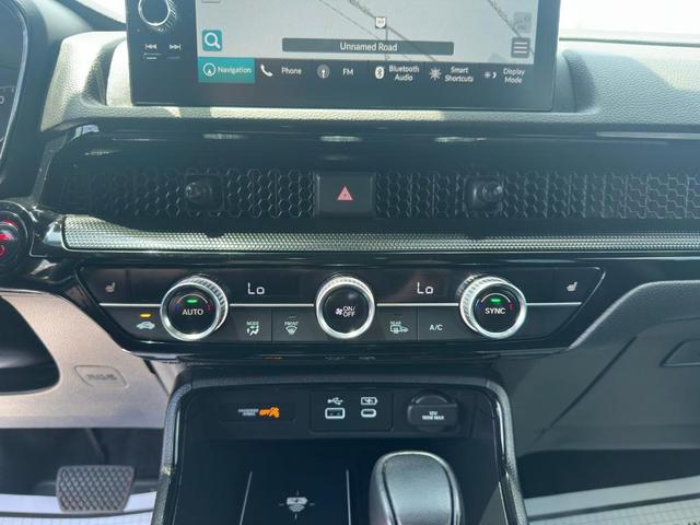 Photo of 2024 Gray Honda CR-V Hybrid