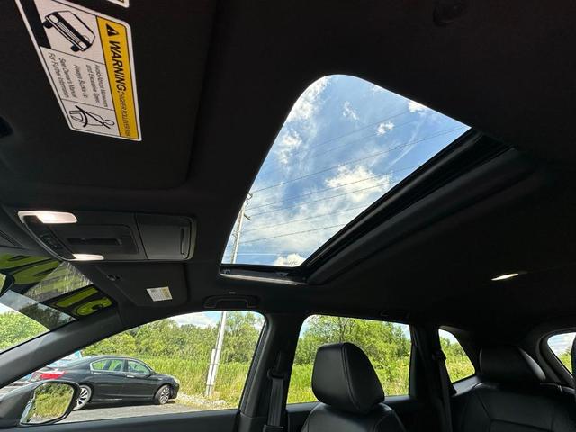 Photo of 2024 Gray Honda CR-V Hybrid