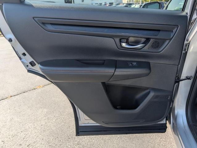 Photo of 2025 Silver Honda CR-V Hybrid