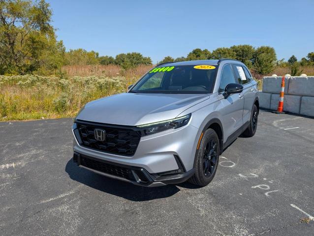 Photo of 2025 Silver Honda CR-V Hybrid