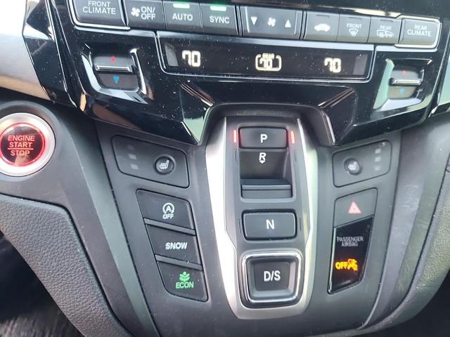 Photo of 2023 White Honda Odyssey