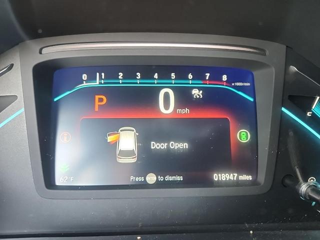 Photo of 2023 White Honda Odyssey