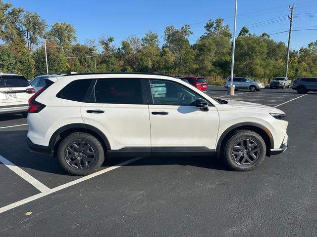 Photo of 2026 Platinum White Pearl Honda CR-V Hybrid