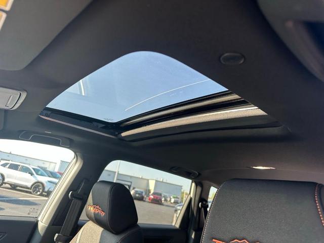 Photo of 2026 Platinum White Pearl Honda CR-V Hybrid