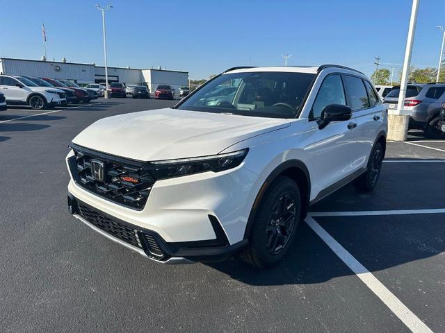 Photo of 2026 Platinum White Pearl Honda CR-V Hybrid