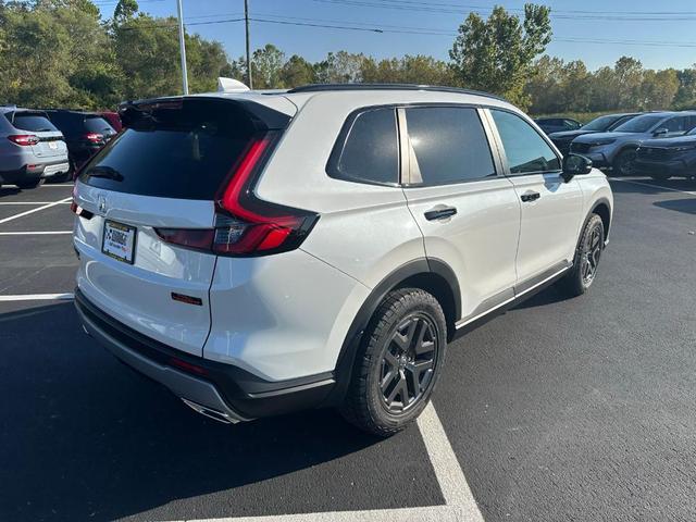 Photo of 2026 Platinum White Pearl Honda CR-V Hybrid