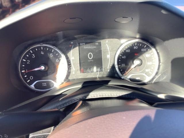 Photo of 2016 Orange Jeep Renegade