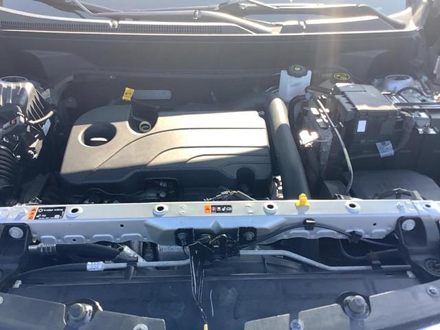 Photo of 2020 Silver Chevrolet Equinox