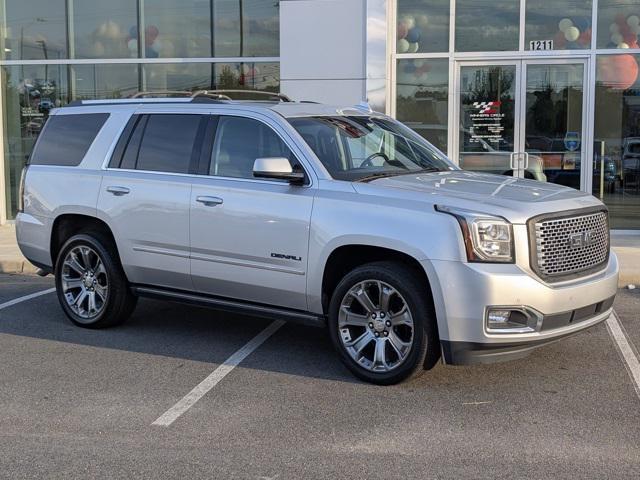 Photo of 2015 Quicksilver Metallic GMC Yukon