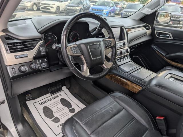Photo of 2015 Quicksilver Metallic GMC Yukon