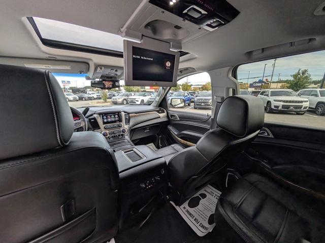 Photo of 2015 Quicksilver Metallic GMC Yukon