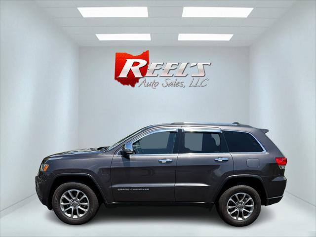 Photo of 2015 Gray Jeep Grand Cherokee