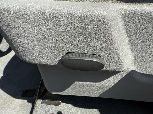 Photo of 2008 Red Dodge Ram 1500